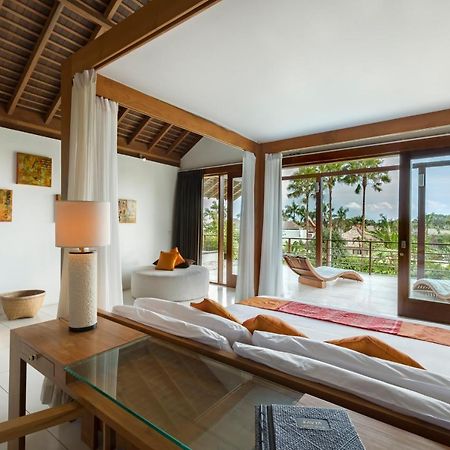 Villa Kavya - 8-Minute Walk From Berawa Beach Canggu  Exterior photo