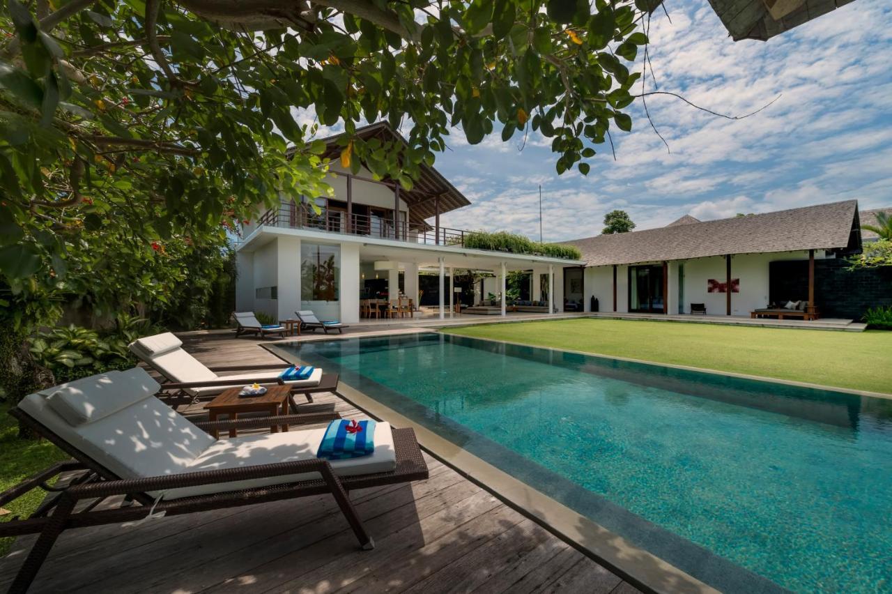 Villa Kavya - 8-Minute Walk From Berawa Beach Canggu  Exterior photo