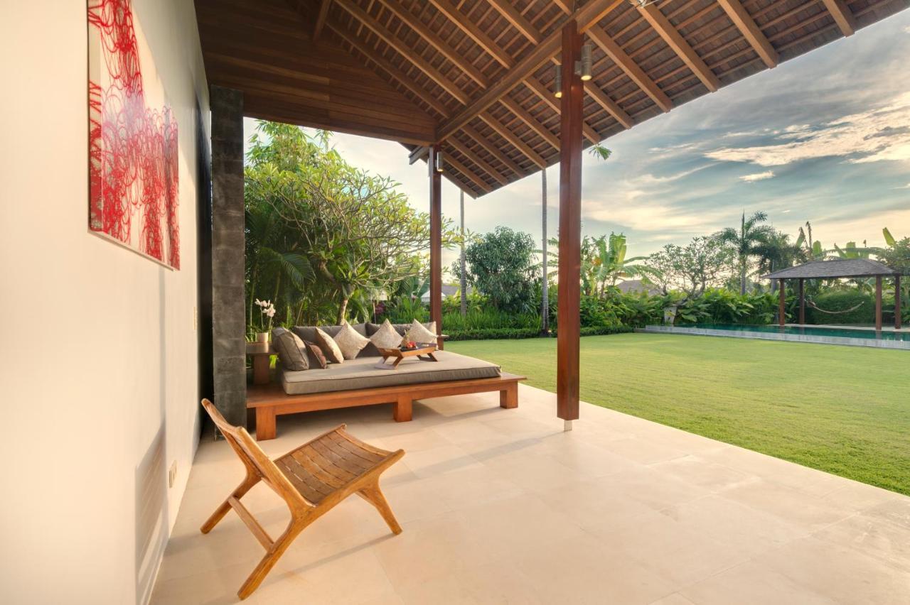 Villa Kavya - 8-Minute Walk From Berawa Beach Canggu  Exterior photo