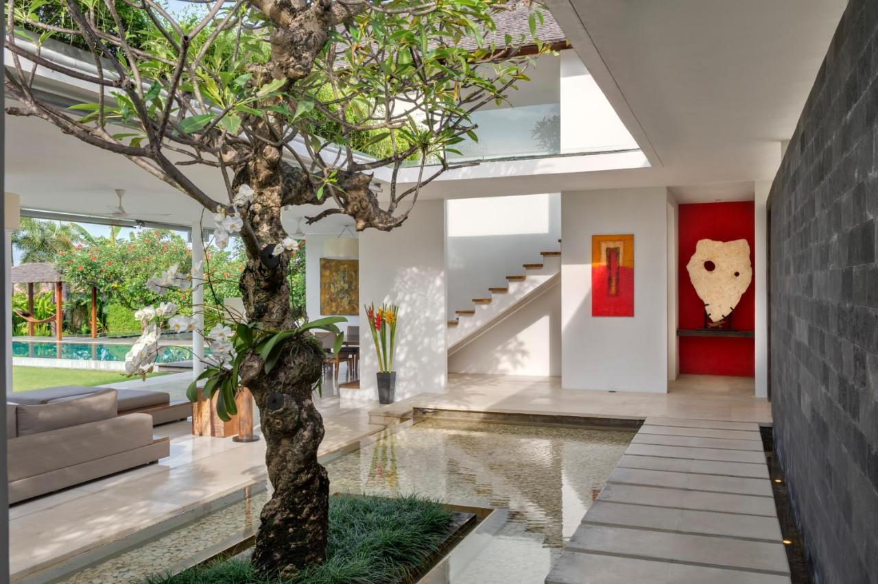 Villa Kavya - 8-Minute Walk From Berawa Beach Canggu  Exterior photo