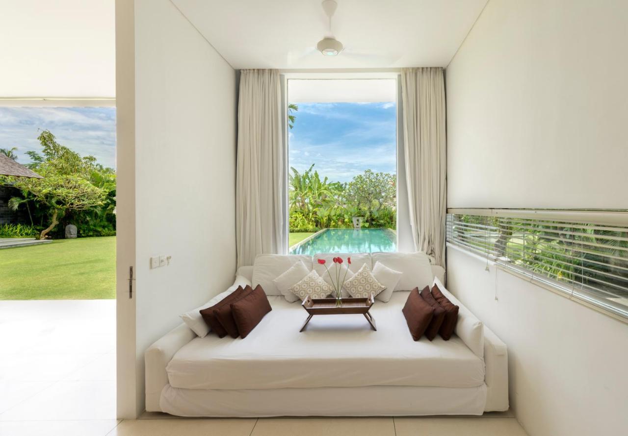 Villa Kavya - 8-Minute Walk From Berawa Beach Canggu  Exterior photo