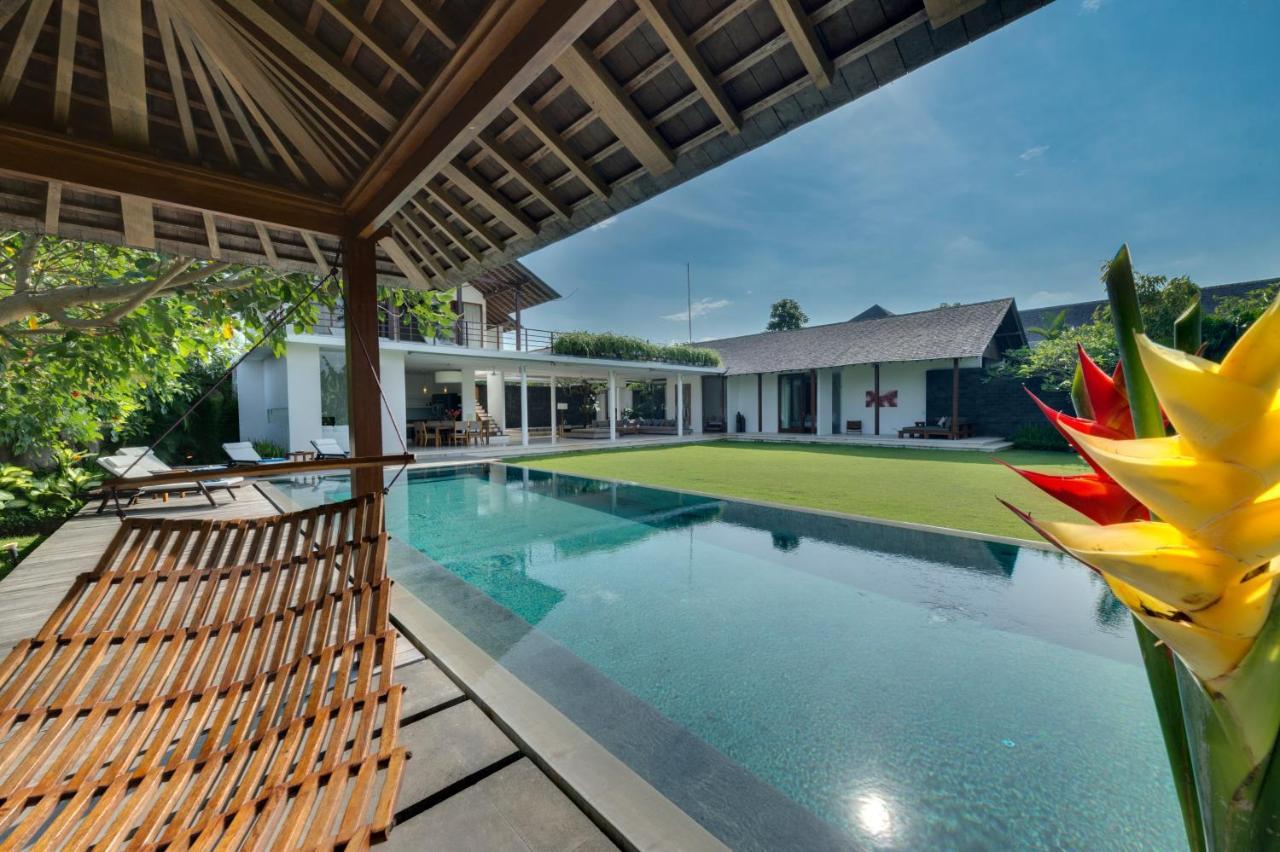Villa Kavya - 8-Minute Walk From Berawa Beach Canggu  Exterior photo