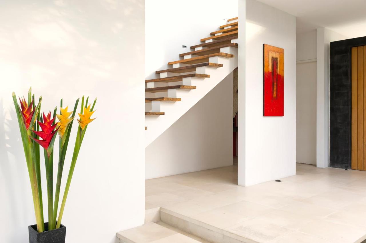 Villa Kavya - 8-Minute Walk From Berawa Beach Canggu  Exterior photo